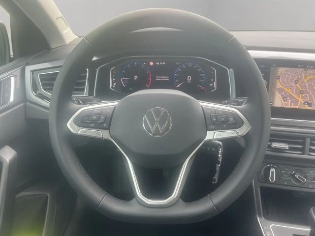 Volkswagen Polo 1.0 TSI DSG Style