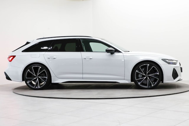 Audi RS6 Avant Quattro