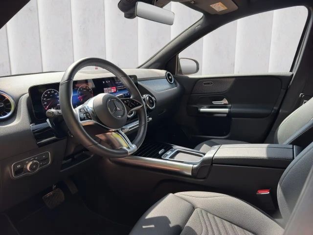 Mercedes-Benz B 180 Progressive