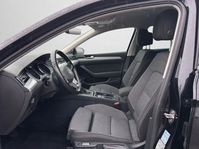 Volkswagen Passat 2.0 TDI Business Variant