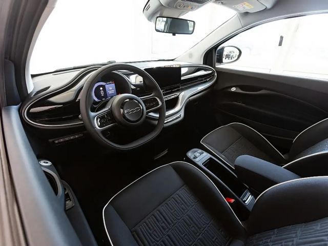 Fiat 500e 42 kWh