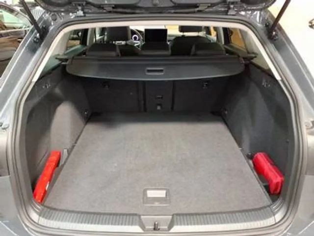 Volkswagen Golf 1.5 TSI Golf VIII Variant