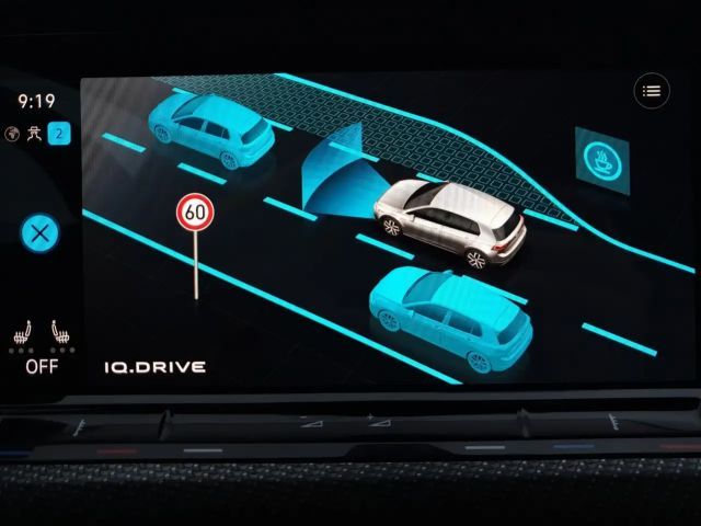 Volkswagen Golf 1.5 eTSI DSG R-Line Style