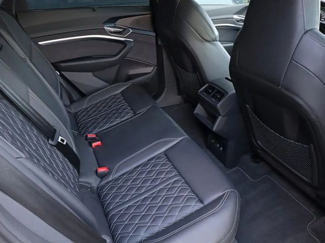 Audi e-tron 55 Quattro S-Line