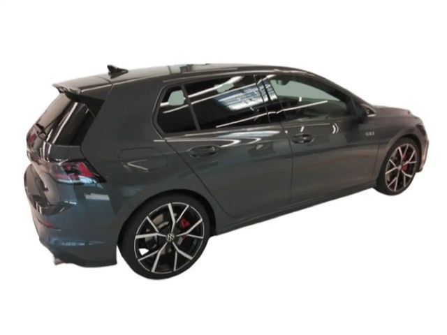 Volkswagen Golf 2.0 TSI DSG Golf VIII