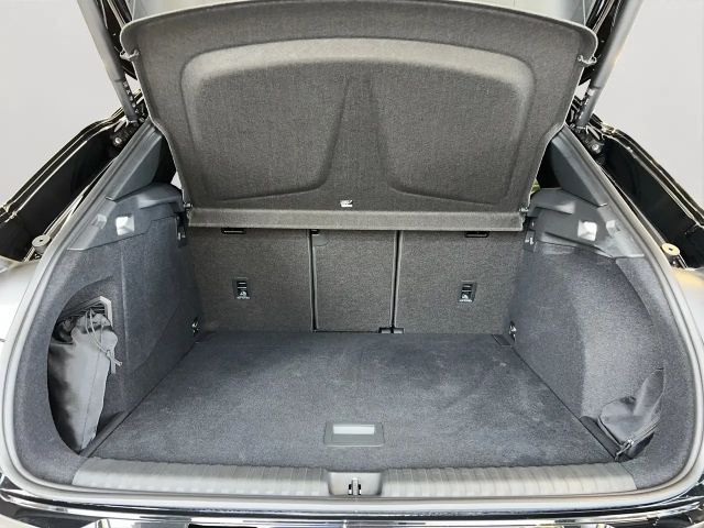 Cupra Terramar 1.5 e-Hybrid