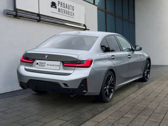 BMW 320 320d M-Sport Sedan xDrive