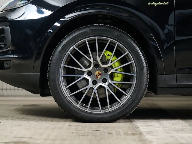 Porsche Cayenne Coupé E-Hybrid