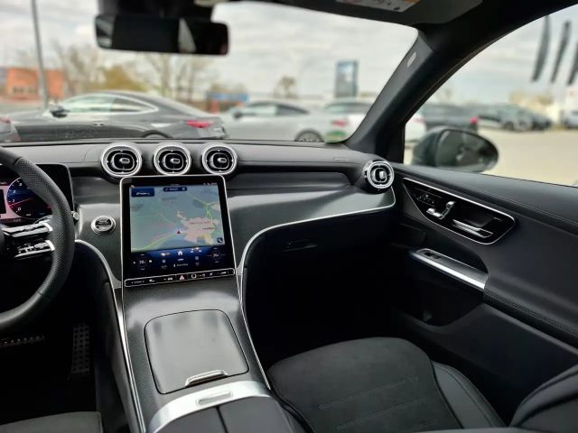 Mercedes-Benz GLC 200 4MATIC AMG Line