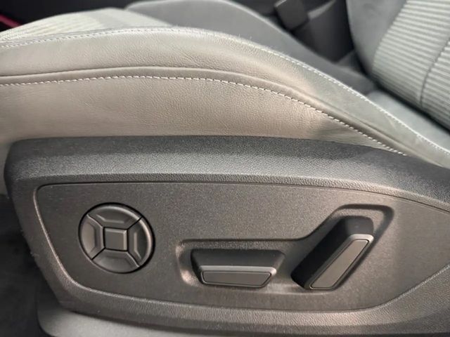 Audi Q3 35 TDI S-Line