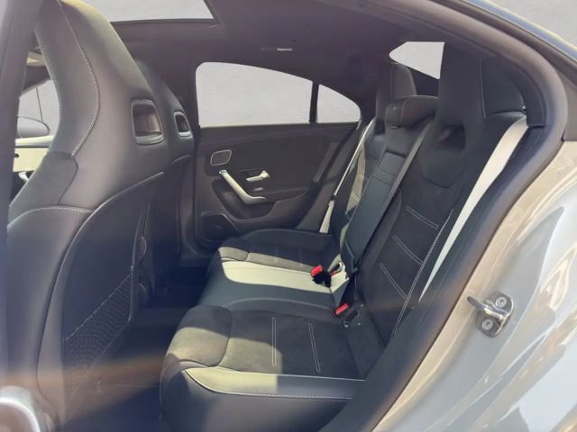 Mercedes-Benz CLA 250 Coupé