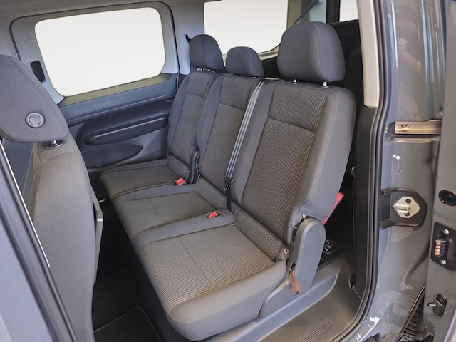 Volkswagen Caddy 1.5 TSI Combi DSG Maxi