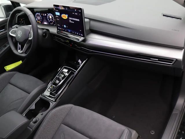 Volkswagen Golf 1.5 TSI DSG Style