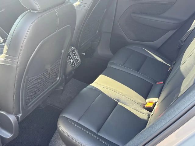 Volvo XC40 Dark Plus