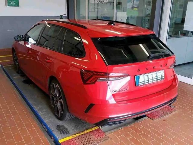 Skoda Octavia Combi RS