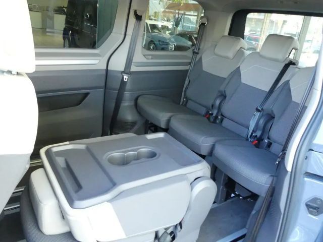 Volkswagen Multivan Life T7