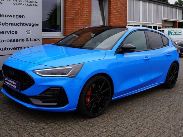 Ford Focus ST Line