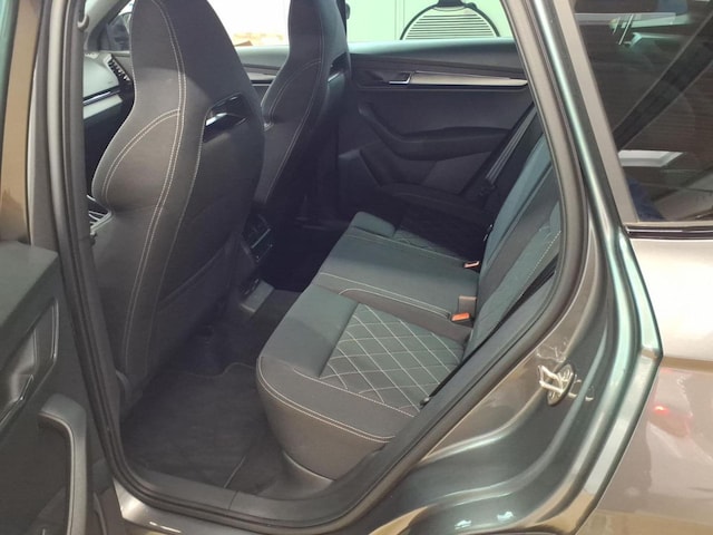 Skoda Karoq 2.0 TSI Sportline