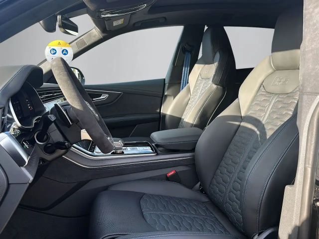 Audi RS Q8 Performance