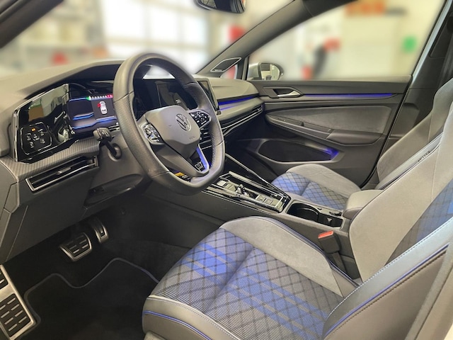 Volkswagen Golf 2.0 TSI Golf VIII