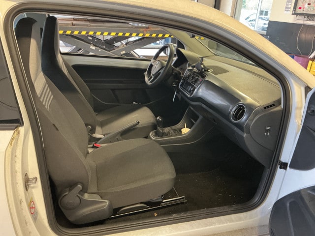 Volkswagen up! Move Move up!