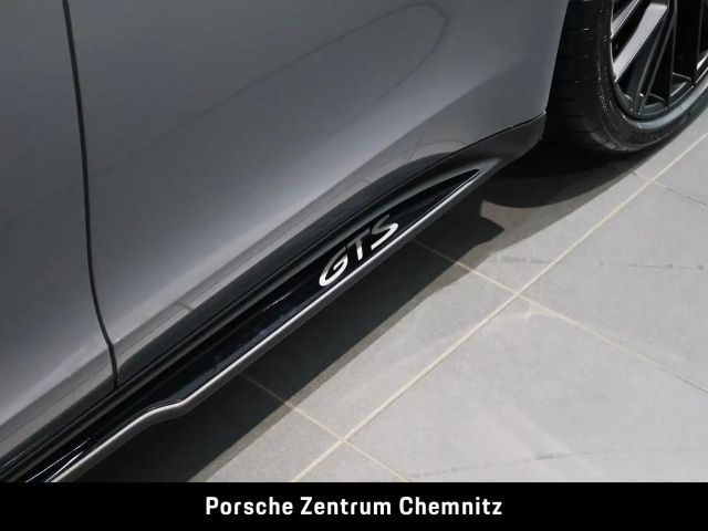 Porsche Panamera 4 GTS