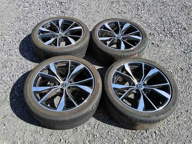 Volkswagen Tiguan 2.0 TSI