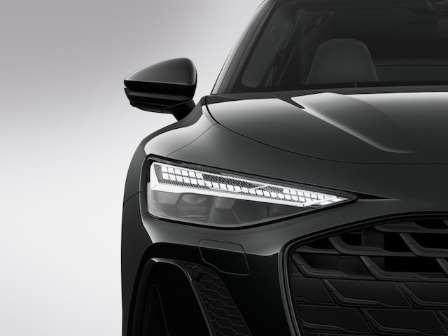 Audi A6 Avant Quattro S-Tronic