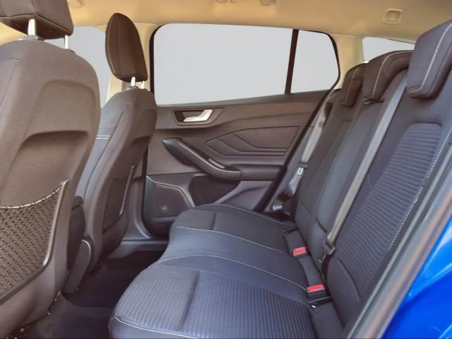 Ford Focus Titanium Wagon