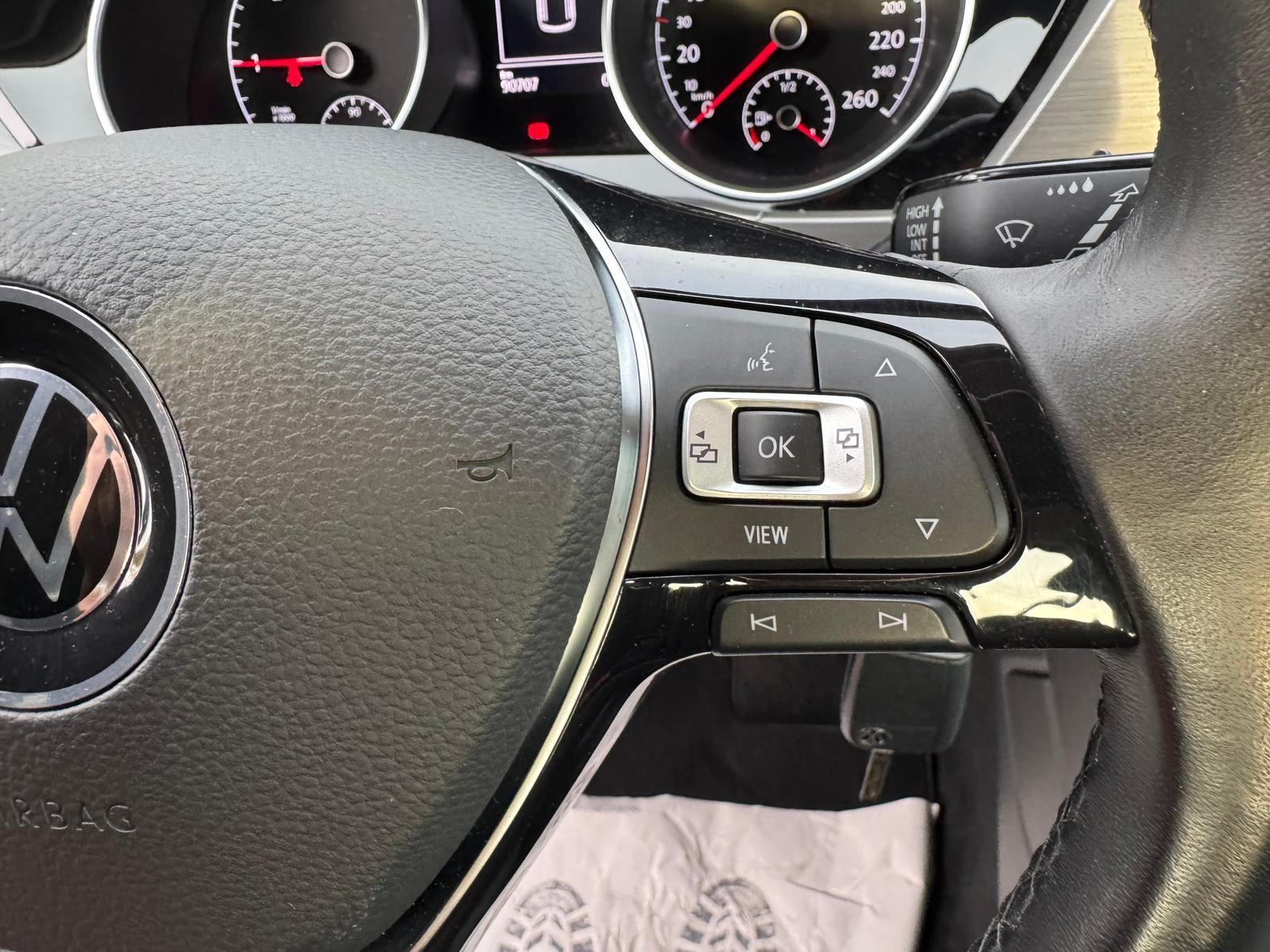 Volkswagen Touran 2.0 TDI Comfortline