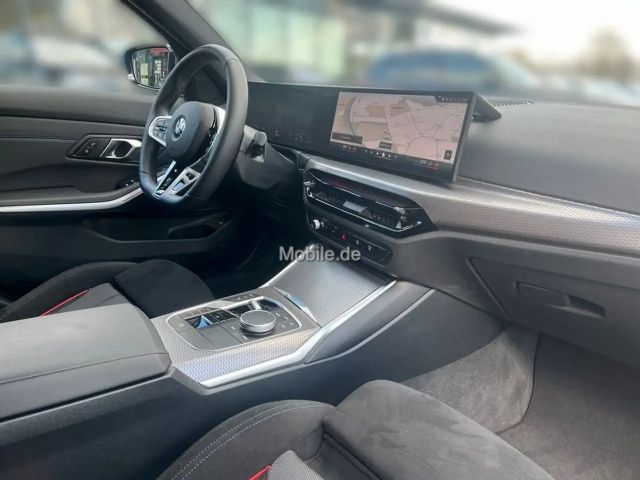 BMW 330 330d M-Sport Touring xDrive