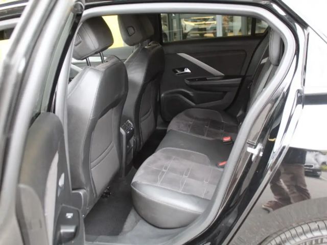 Opel Astra GS-Line Grand Sport