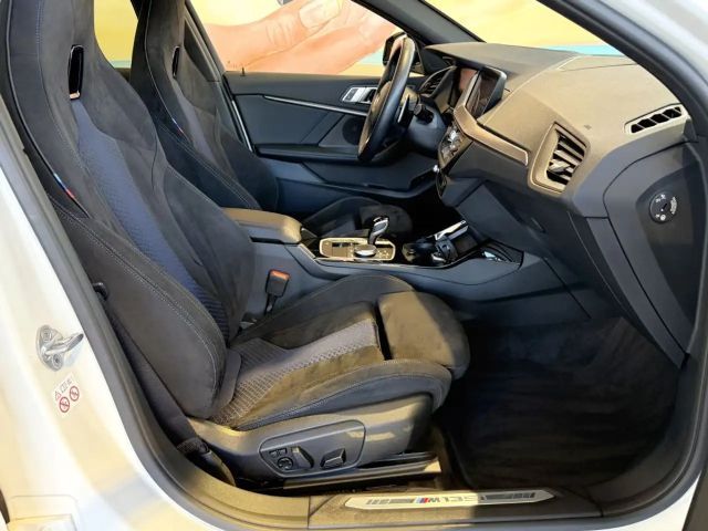 BMW 135 135i Sedan xDrive