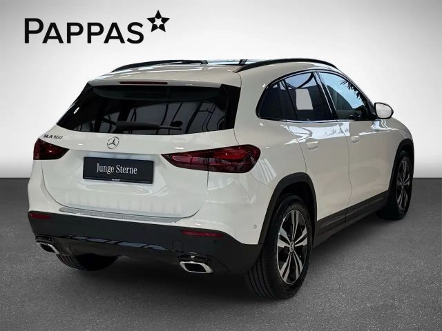 Mercedes-Benz GLA 180 Progressive