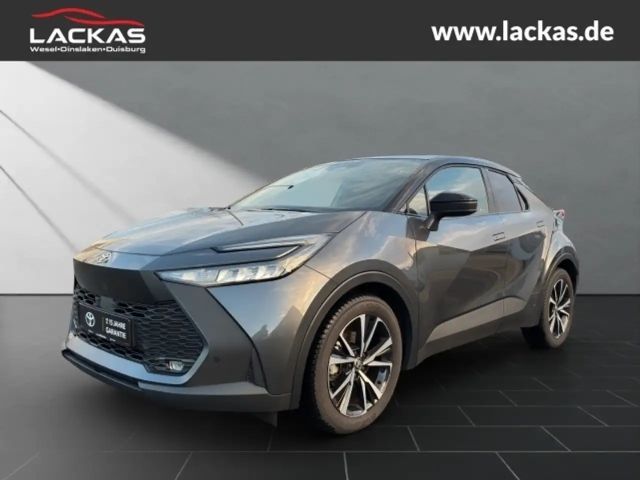 Toyota C-HR Team D