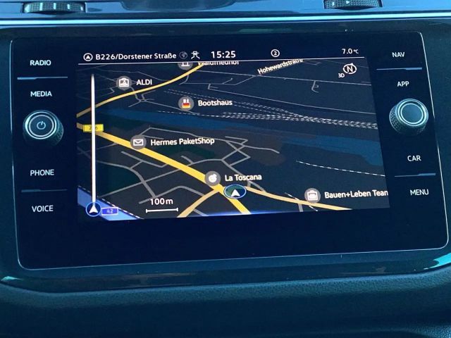 Volkswagen Tiguan 1.5 TSI DSG R-Line