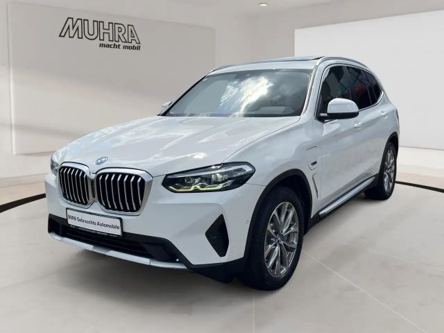 BMW X3 xDrive30e