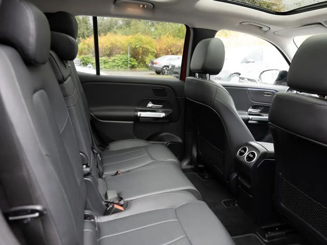 Mercedes-Benz EQB 300 4MATIC Progressive