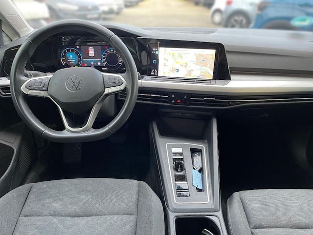 Volkswagen Golf Life