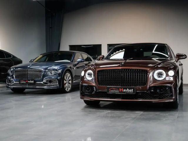 Bentley Flying Spur V8