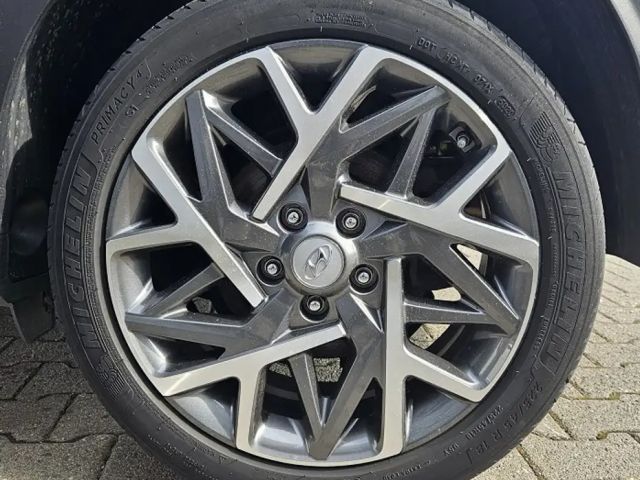 Hyundai Kona 1.6 Hybrid