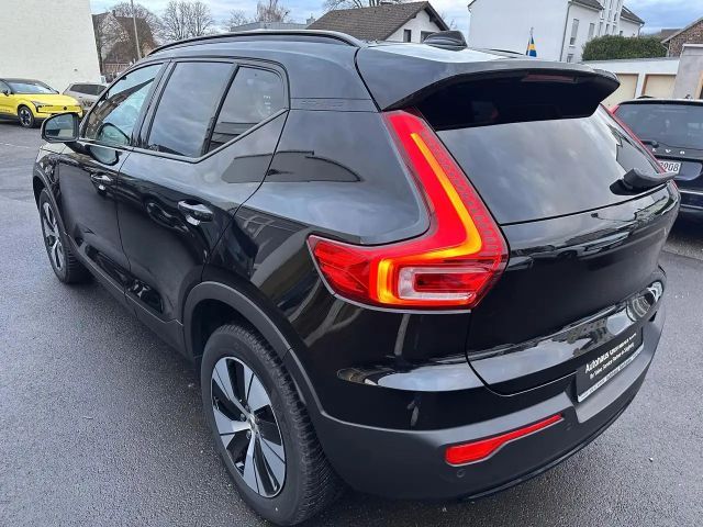 Volvo XC40 Dark Plus T5