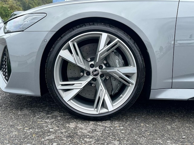 Audi RS6 Avant Quattro