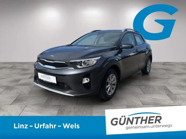 Kia Stonic Silber 1.25 MPI