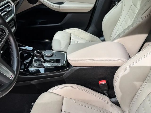 BMW X3 M-Sport xDrive30e