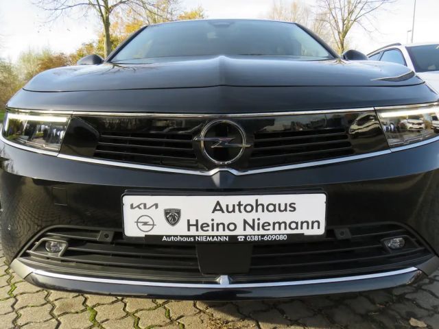 Opel Astra Business Elegance