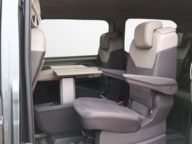 Volkswagen Multivan 2.0 TDI DSG Lang Style T7