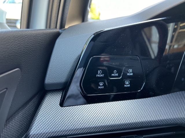 Volkswagen Golf 2.0 TSI DSG Golf VIII