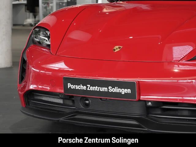 Porsche Taycan GTS Sport Turismo