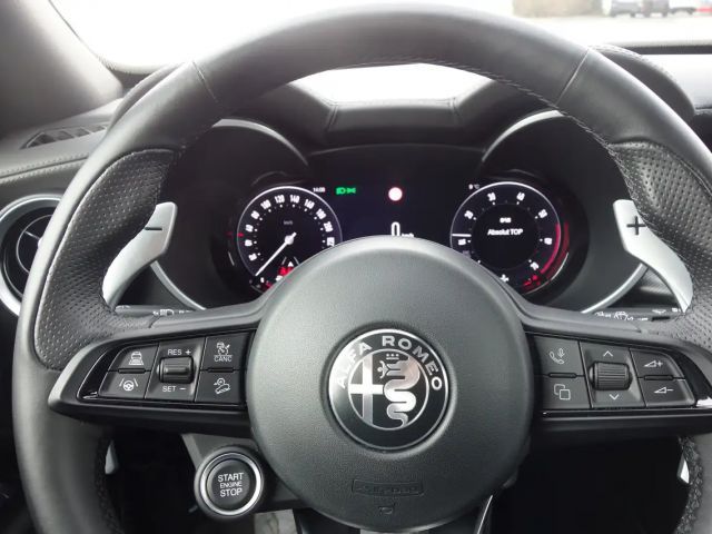 Alfa Romeo Stelvio Q4 Veloce